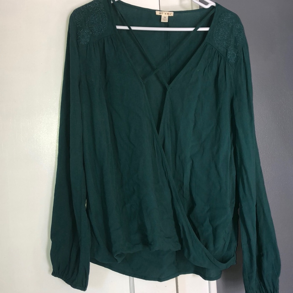 Green long sleeve top